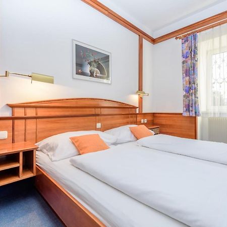 Hotel Gasthof Stoeckler Enns Exterior foto